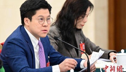 霍启刚：盼香港成为中国文化产业“金融港”和“出口港”