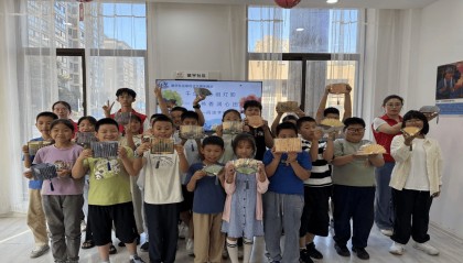 泰州姜堰罗塘街道：书香阅读点亮“七彩夏日”