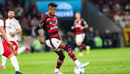 高原风暴！拉菲尼亚怒斥安切洛蒂的双重标准