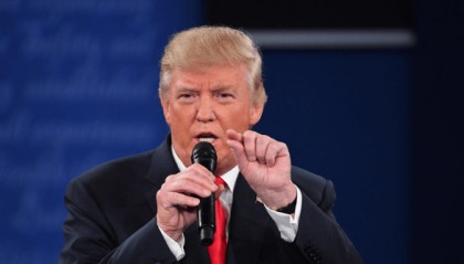 越南被耍了？美越协议果然有鬼，关键时刻，越南火速找上了中国，越南外长说出心里话